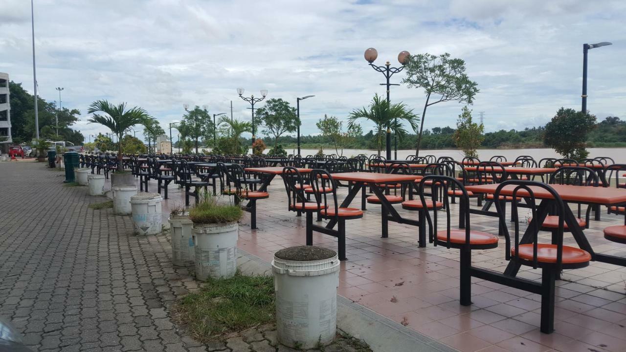 Prestige Pelangi Riverside'S Home كوتا بْهارو المظهر الخارجي الصورة